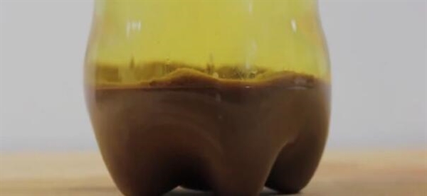 可樂牛奶混在一起如此恐怖？真相了